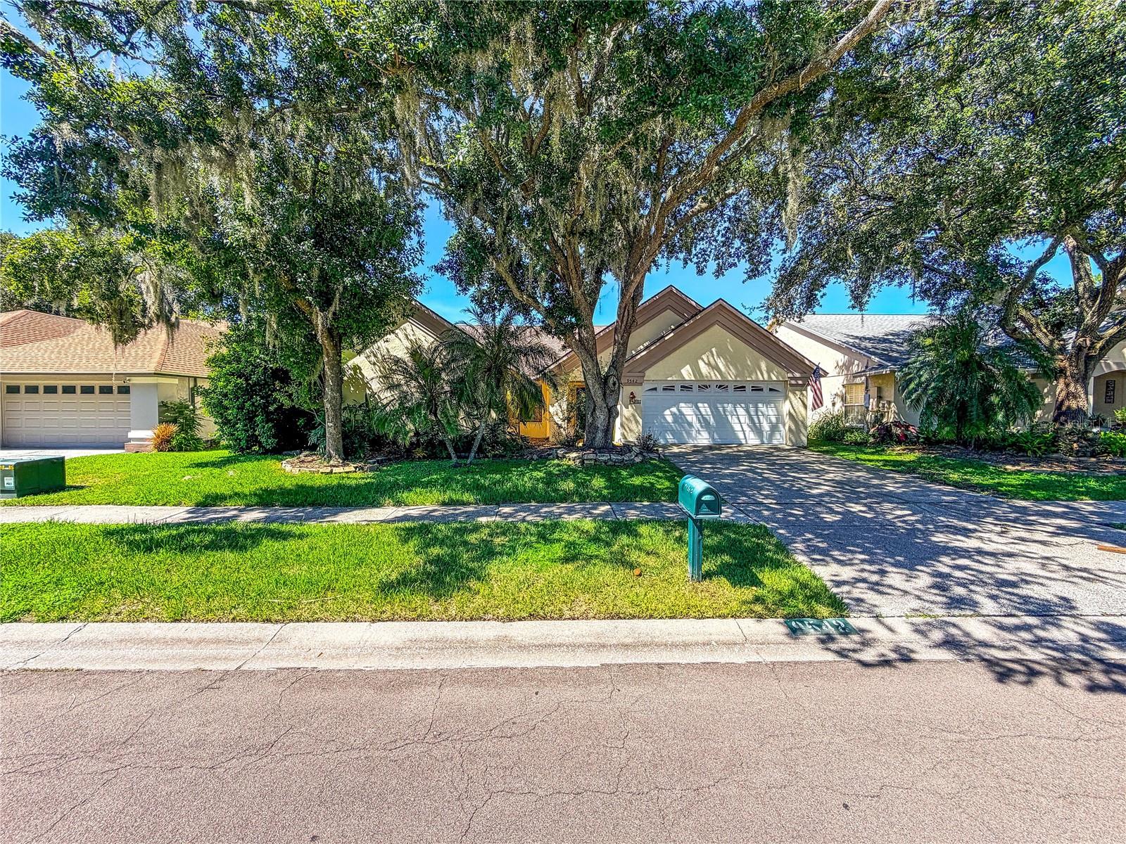 9542 Pebble Glen Ave photo 1