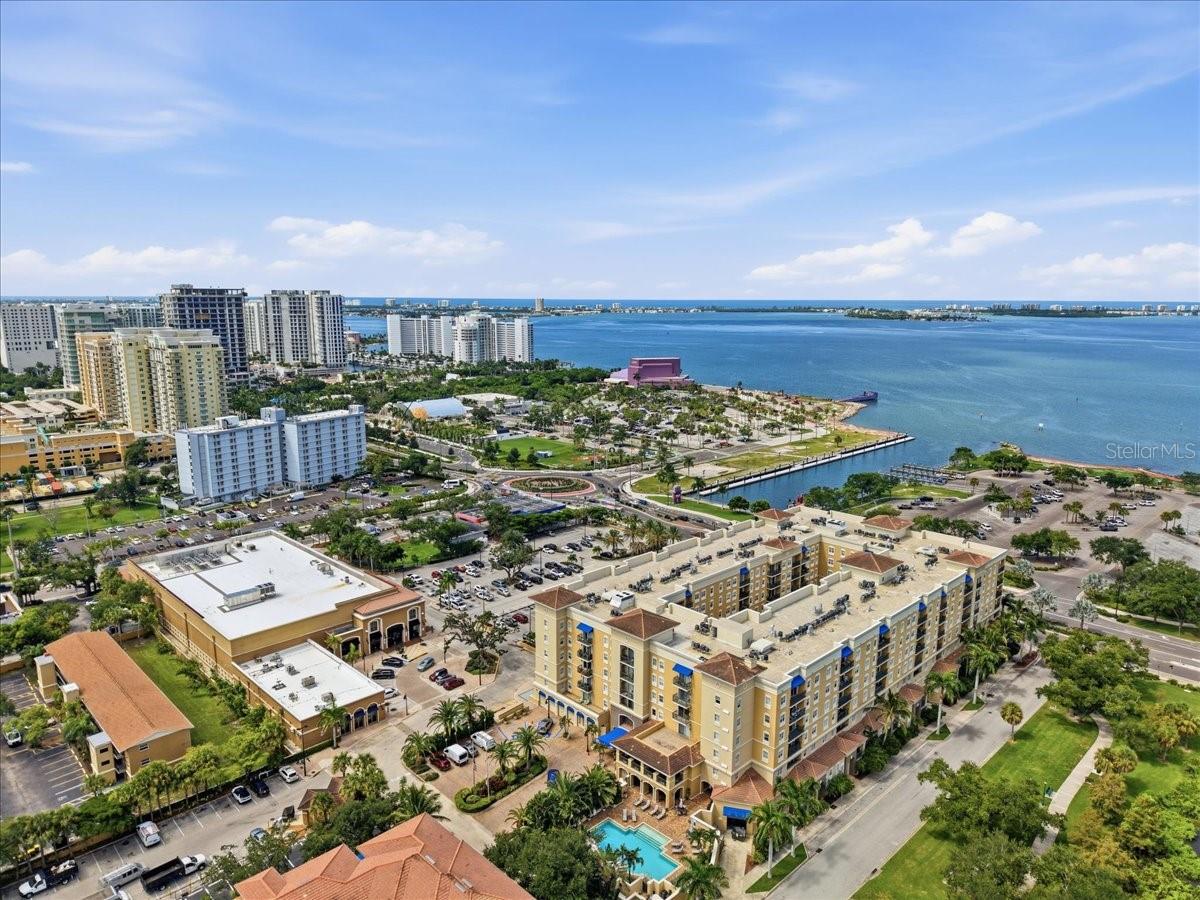 1064 N Tamiami Trl #1206