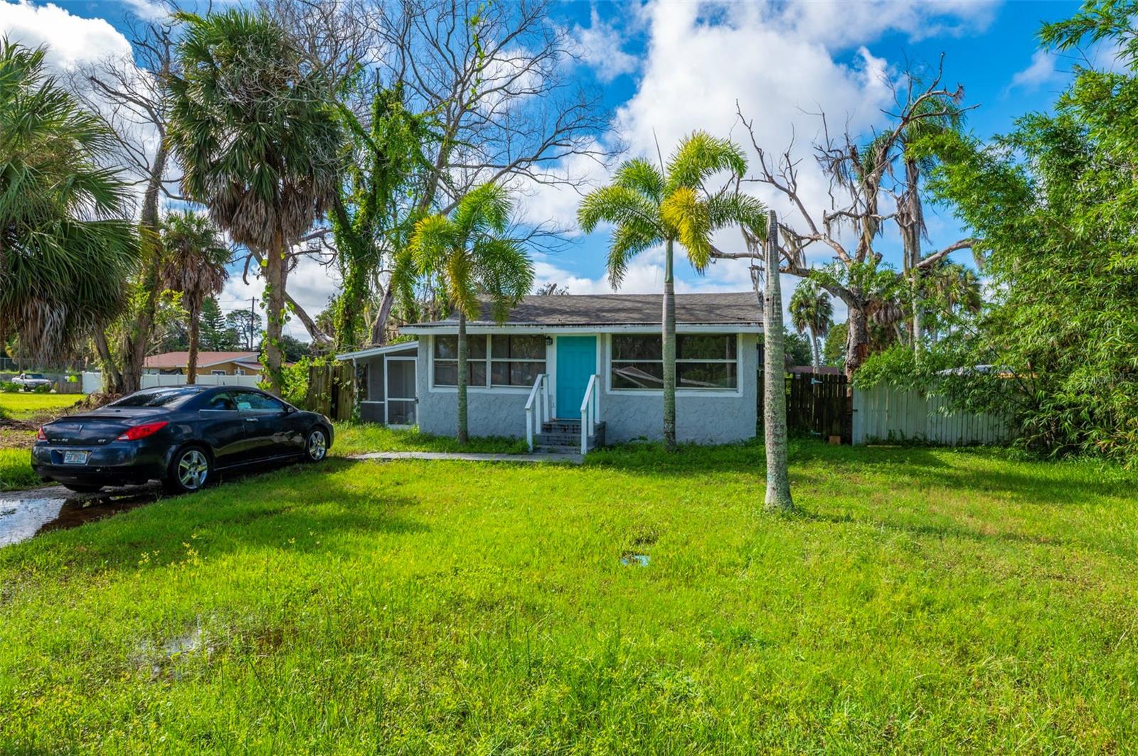 5200 Mallett Dr