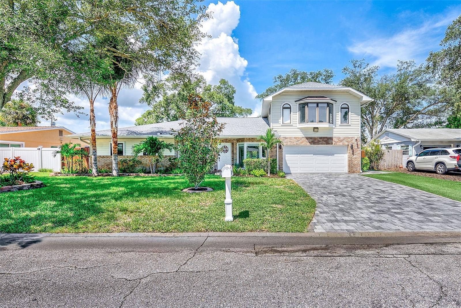 812 Willowbranch Ave