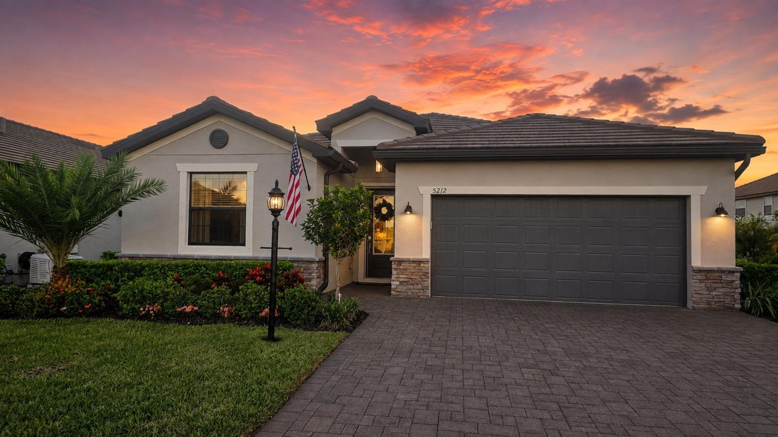 5212 Marina Basin CT photo 1