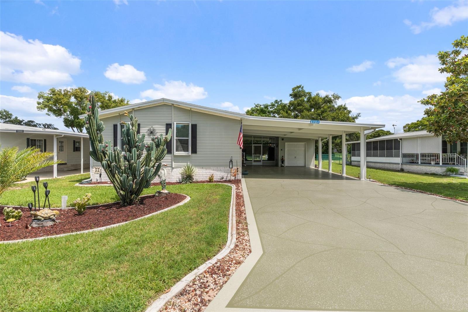 8084 Little Tee Ln