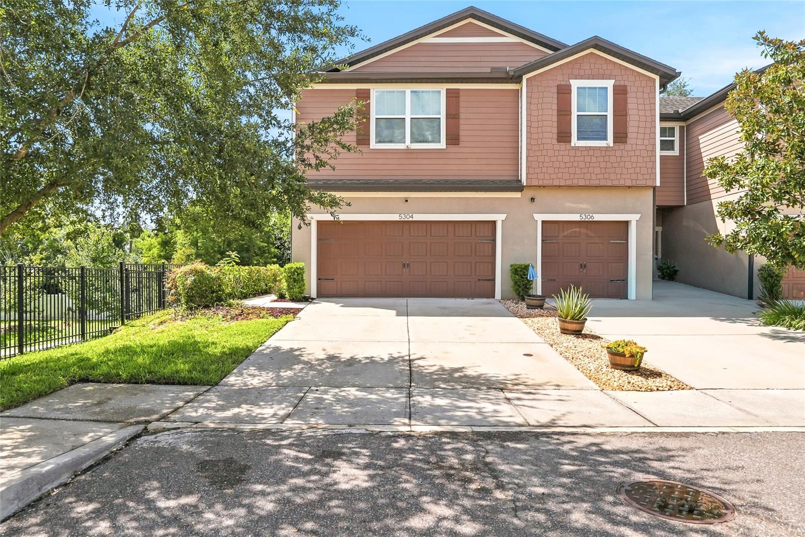 5304 Sylvester Loop