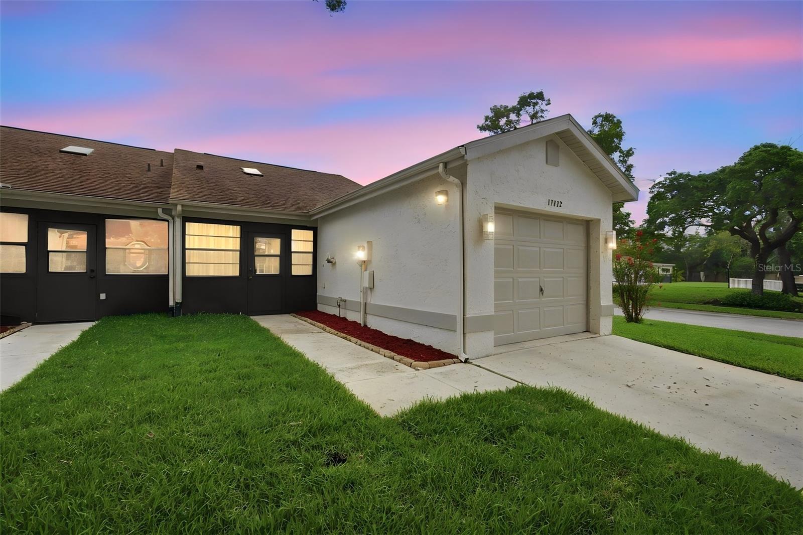 11712 Spring Tree Ln