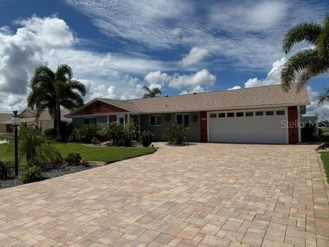 1804 Bunker Hill Dr photo 1