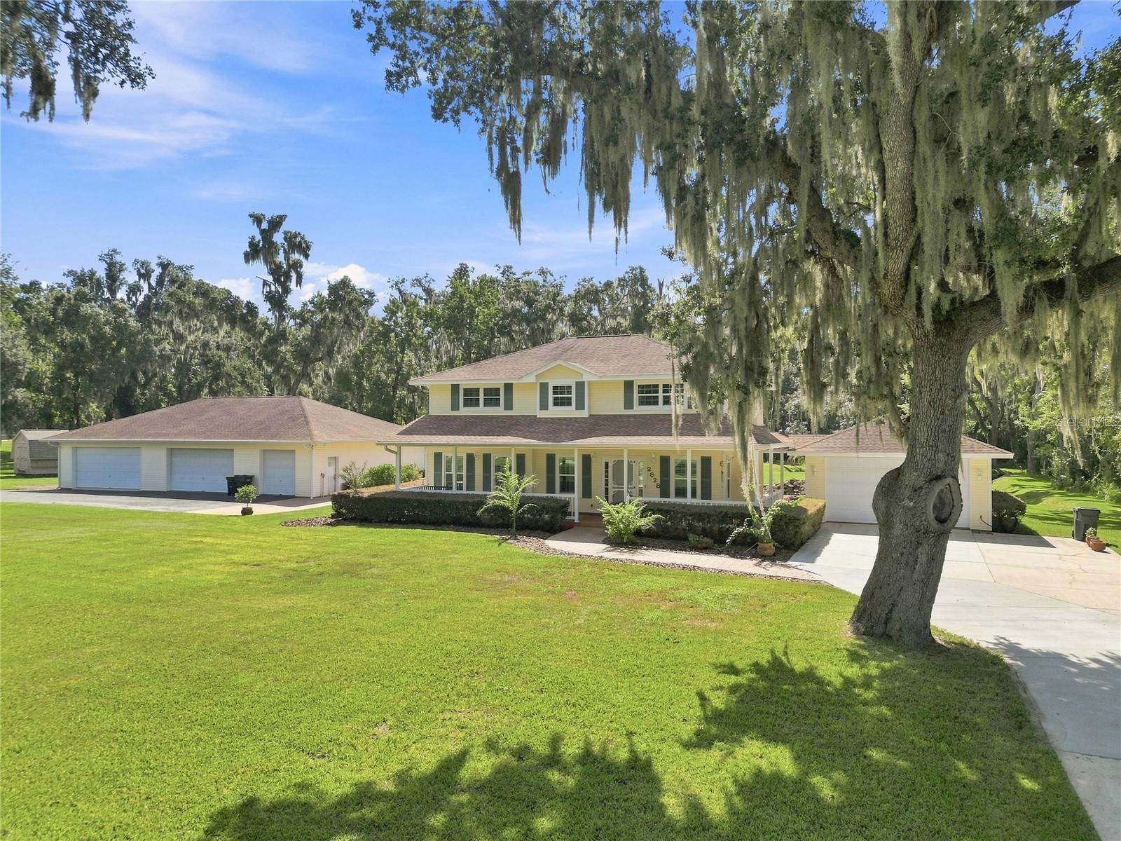 2628 Longwood Dr