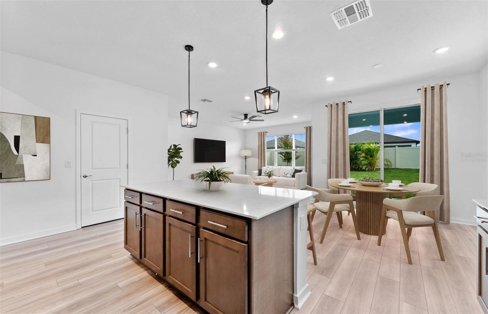 9883 Hickory Pines Ave