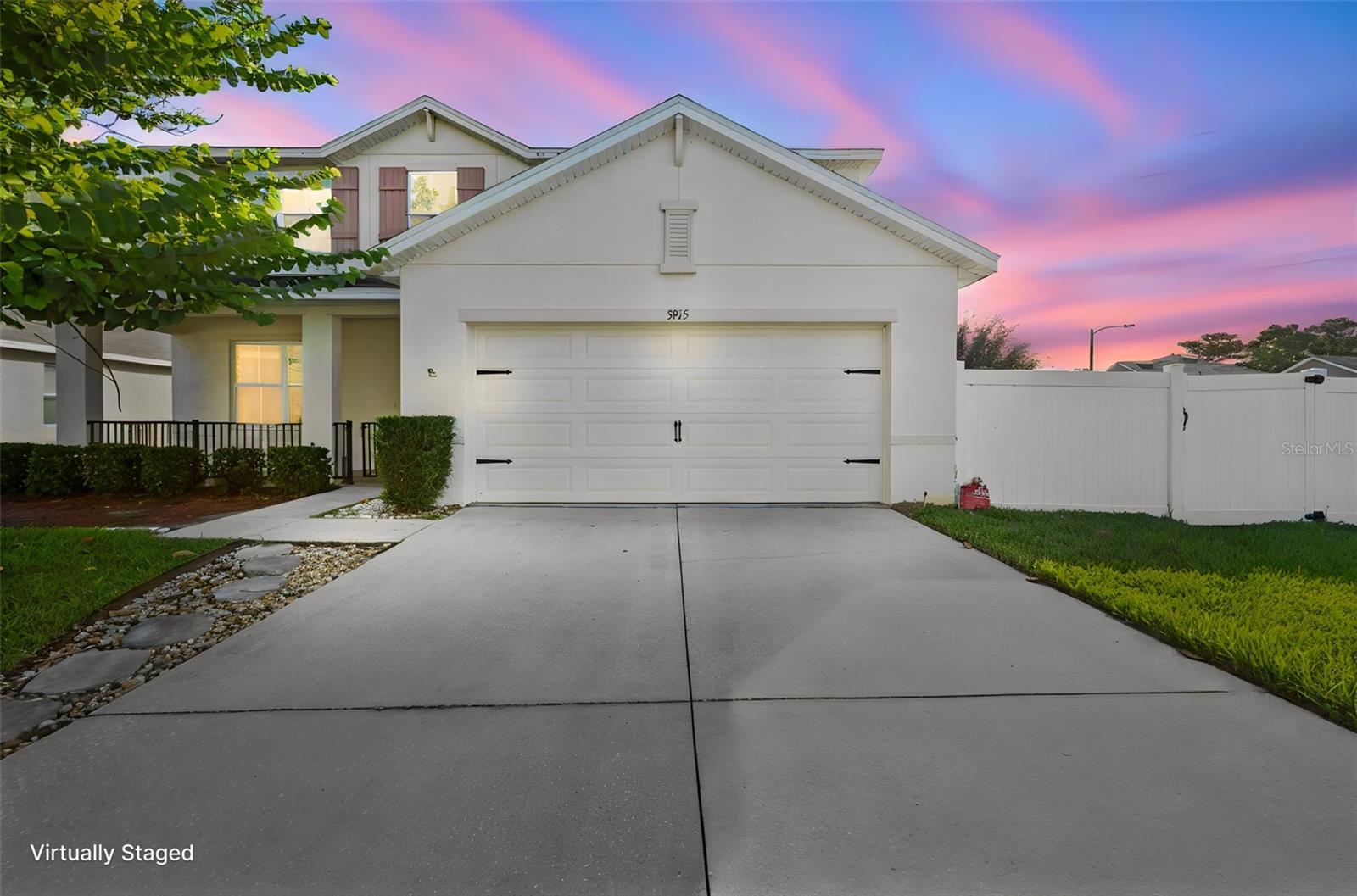 3915 Bramblewood Loop photo 1