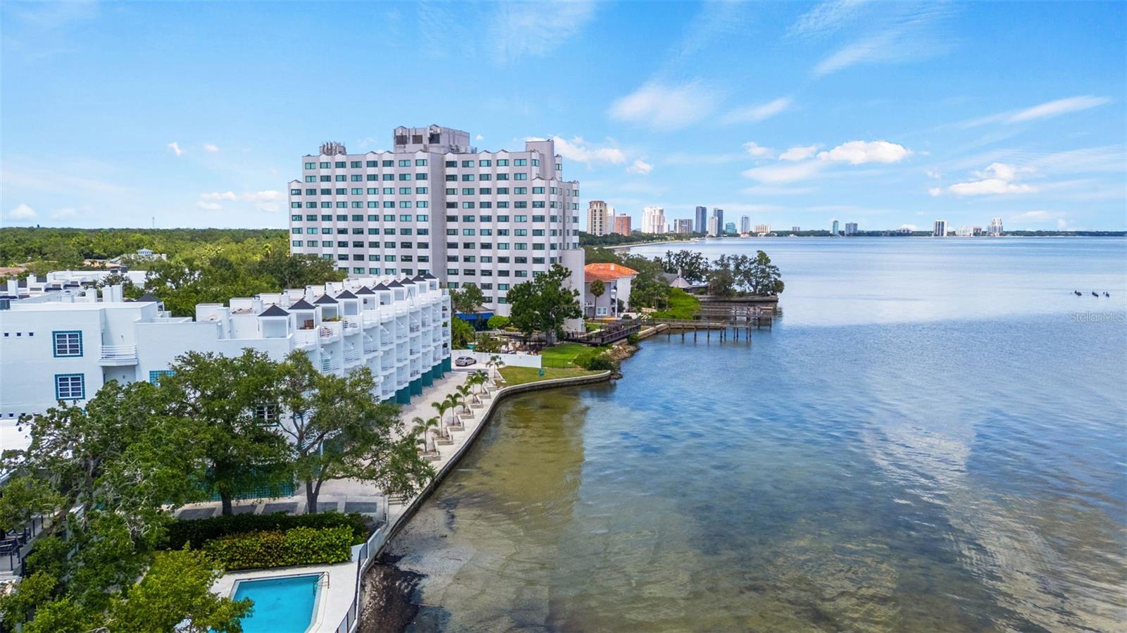 4950 Bayshore Blvd #25D