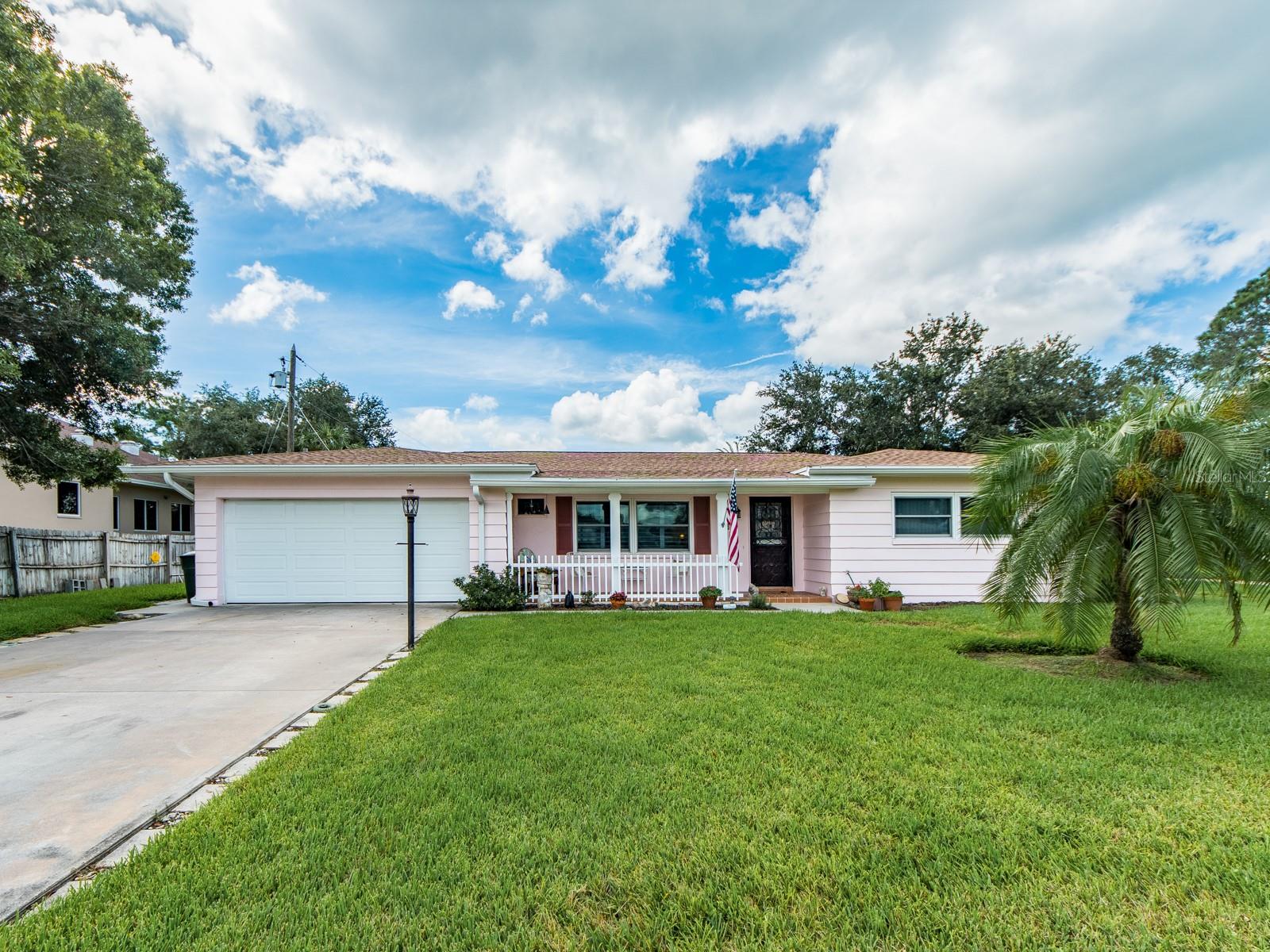 63 Nicholas Dr