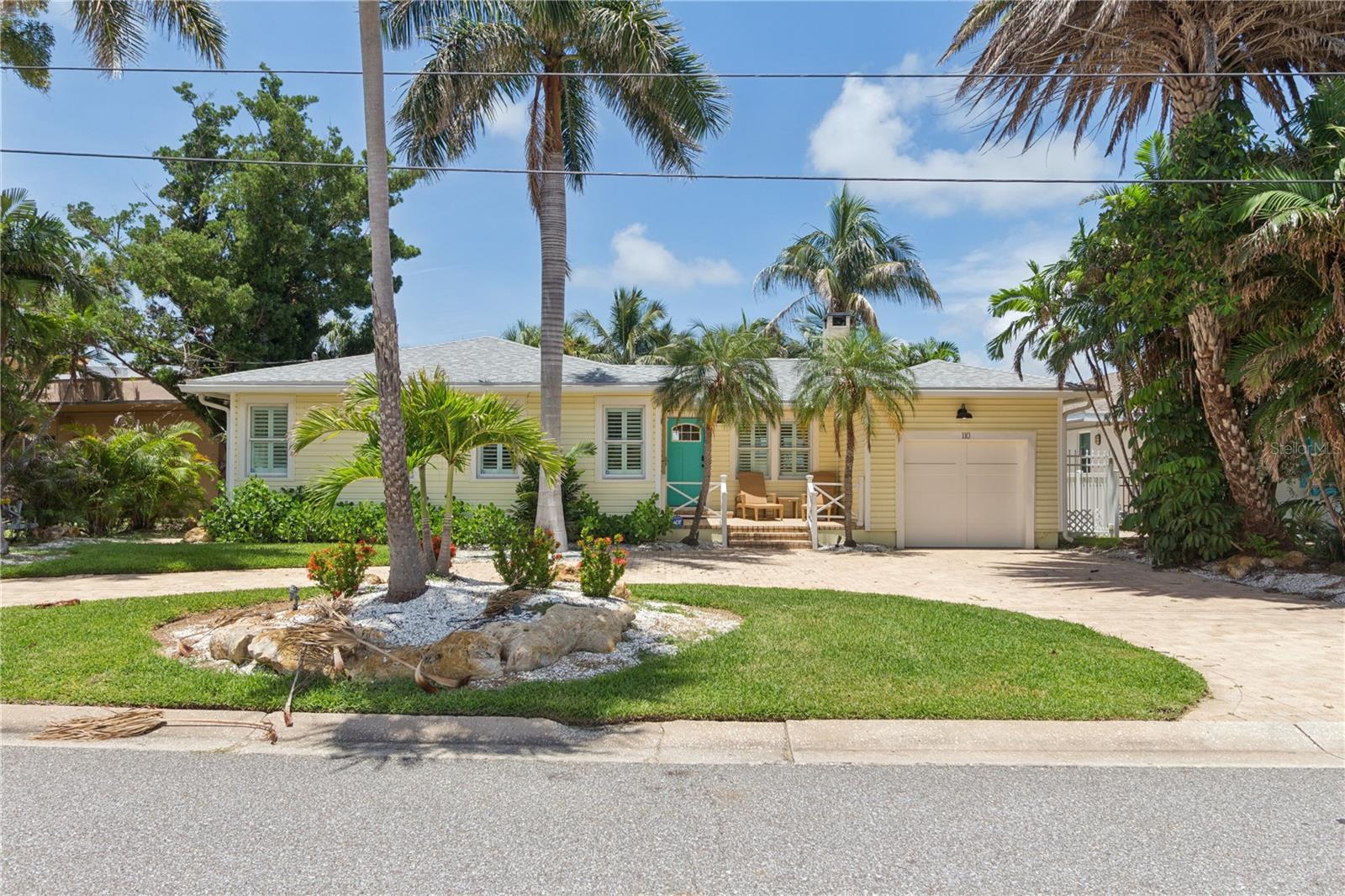 110 Devon Dr photo 1