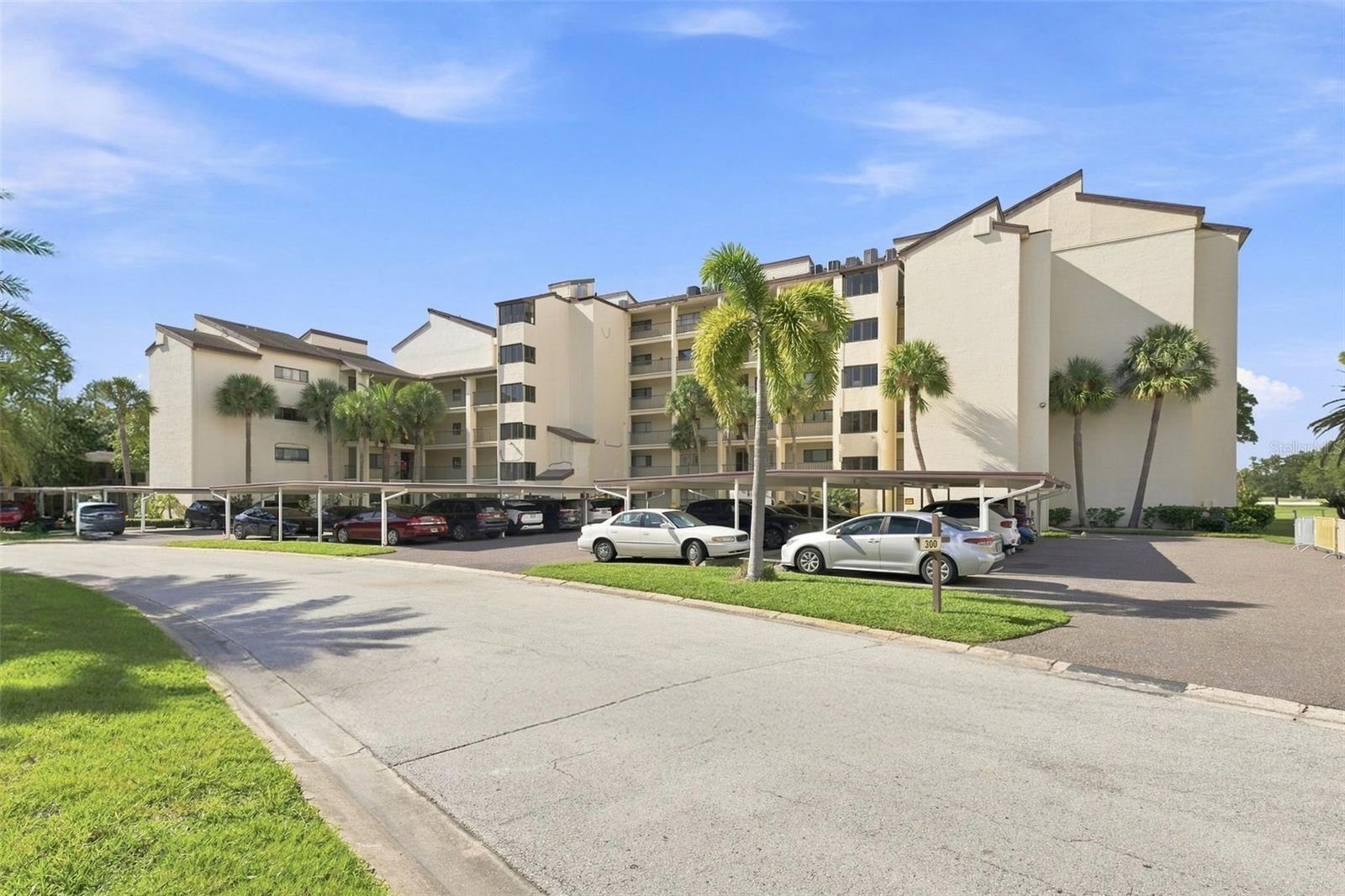 700 Starkey Rd #311