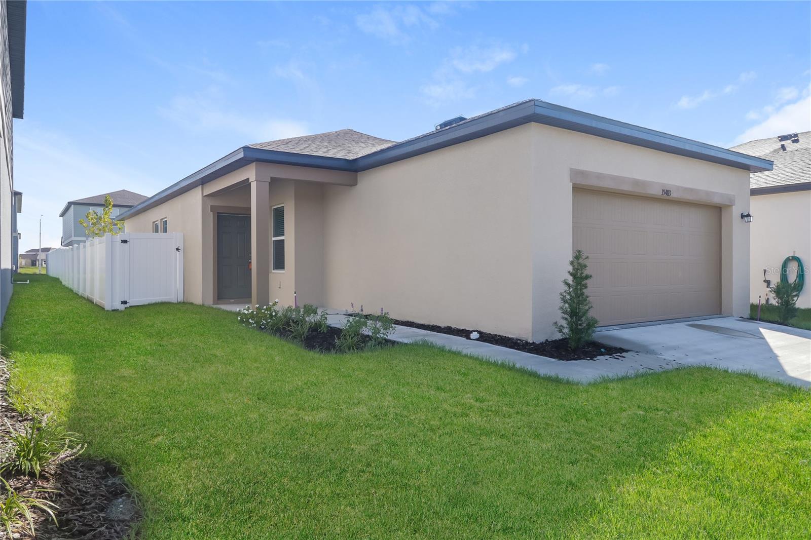 35483 Eastbrook Ave photo 1