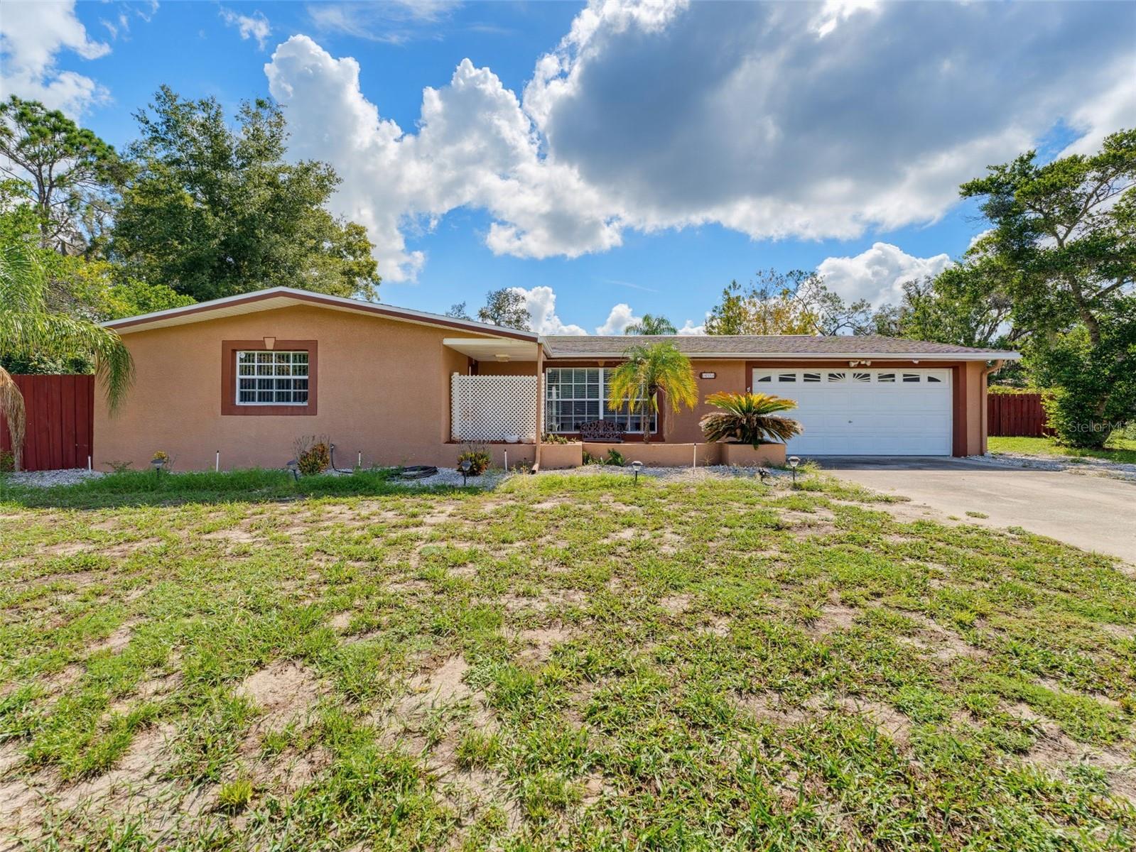 10744 Osceola Dr