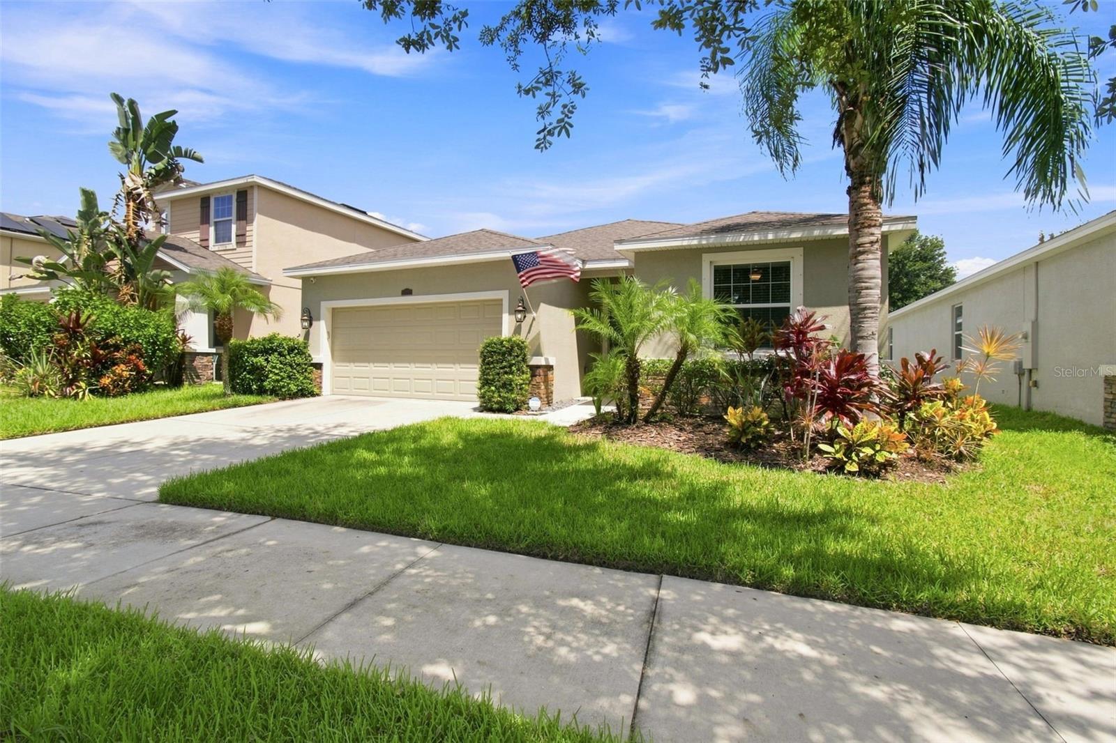 12210 Legacy Bright St