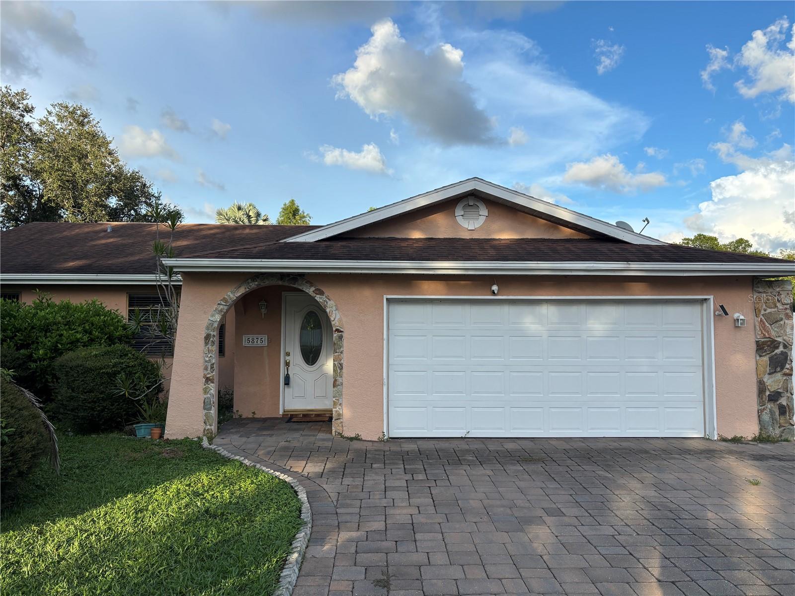 5875 Bay Pines Lakes Blvd