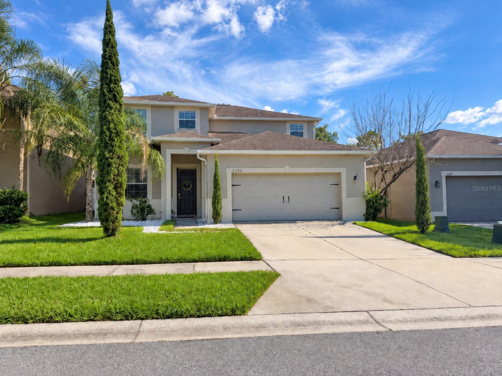 3244 Berwick Ln