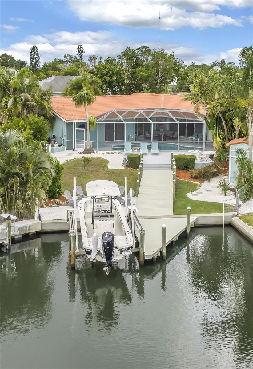 4911 Palmetto Point Dr photo 1