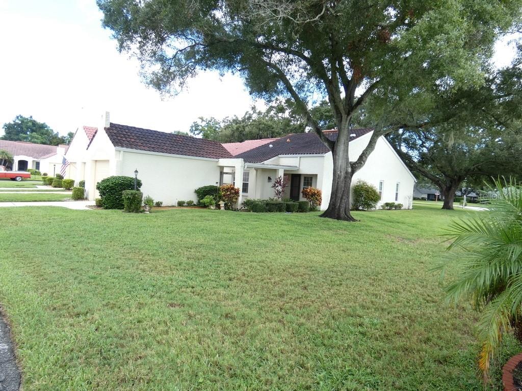 945 Madrid Dr photo 1