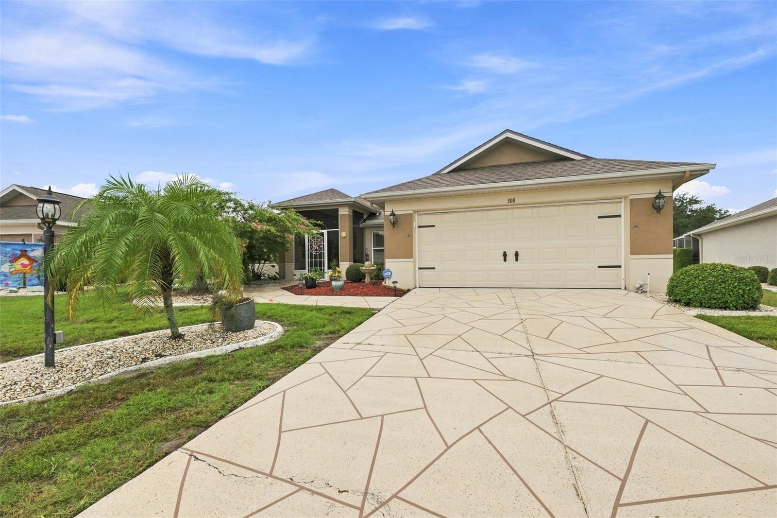 308 Caloosa Palms CT photo 1