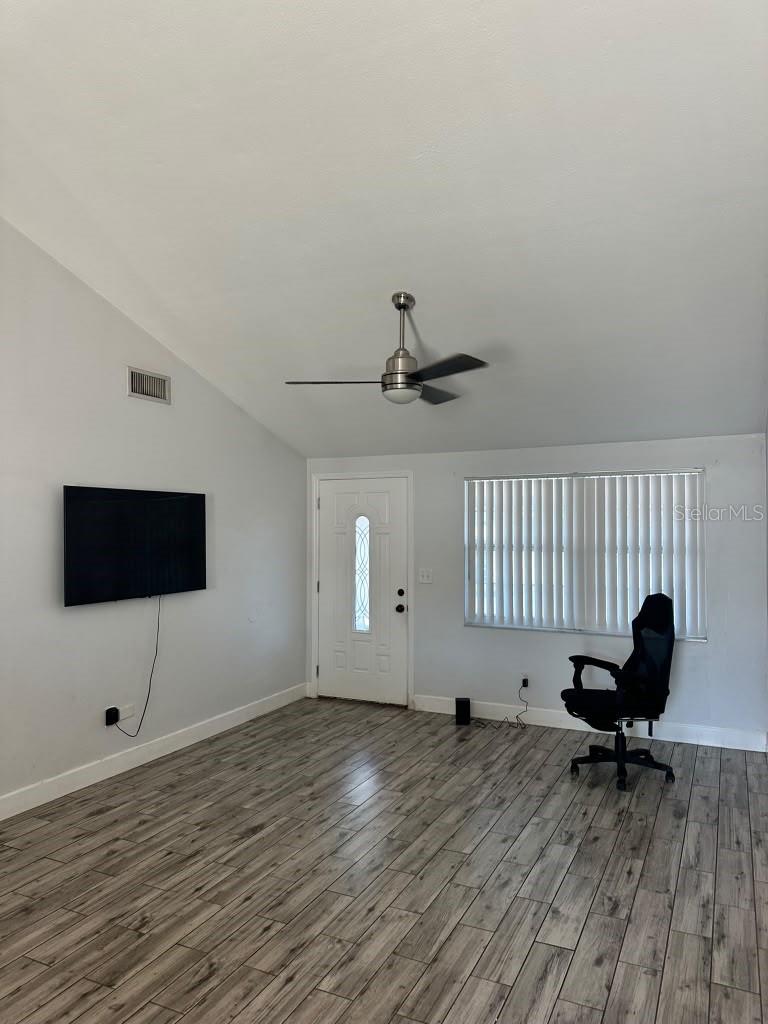 9408 Rosebury CT