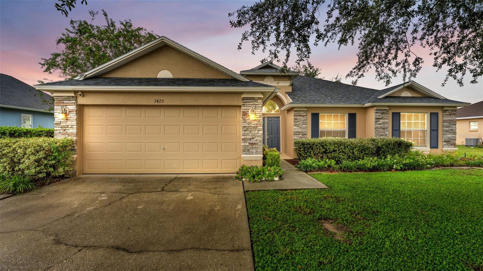 3425 Stoneway Dr