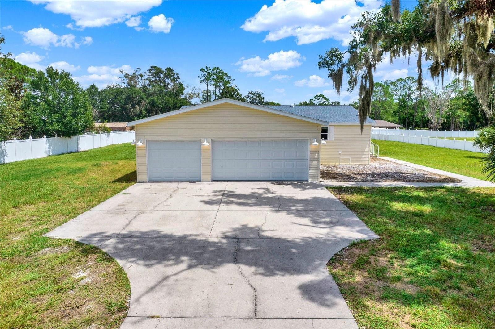 17403 Estes Rd photo 1