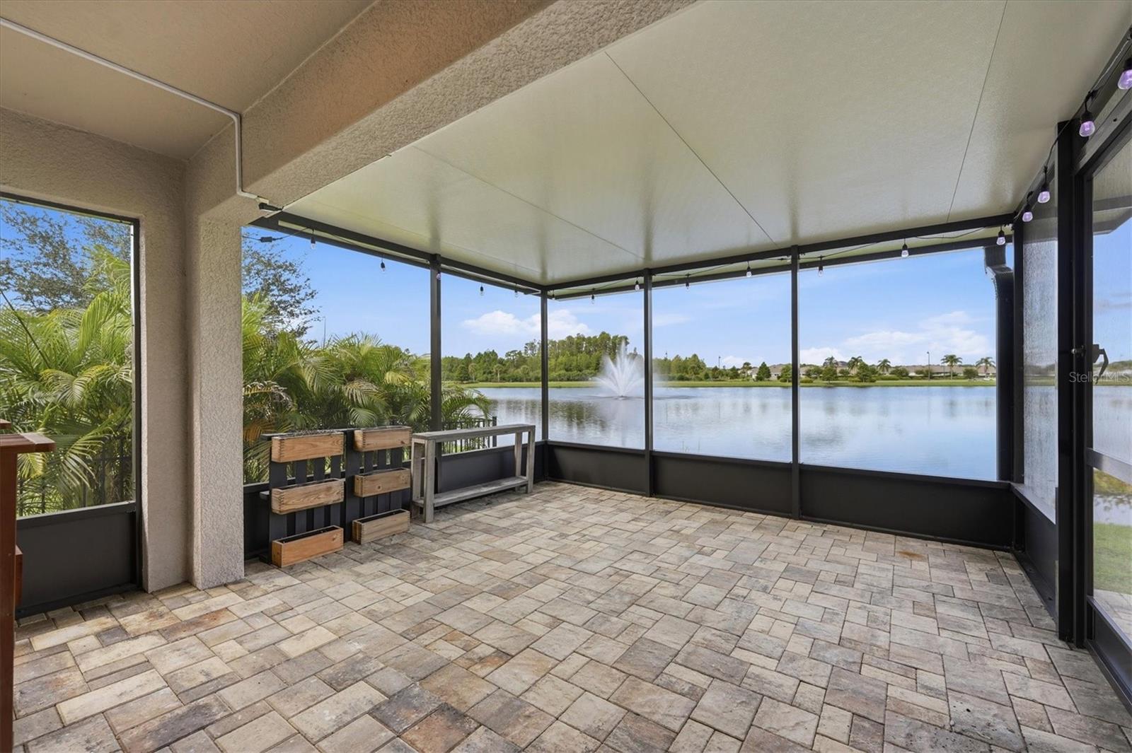 3119 Suncoast Blend Dr