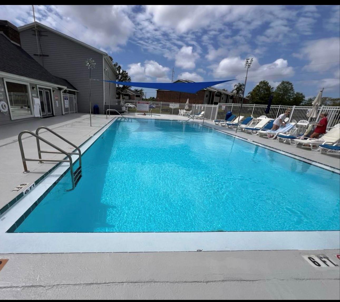 1400 Gandy Blvd N #803