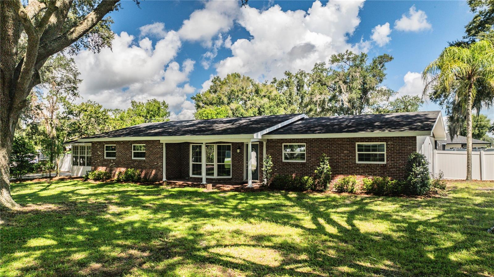 2217 Wells Rd
