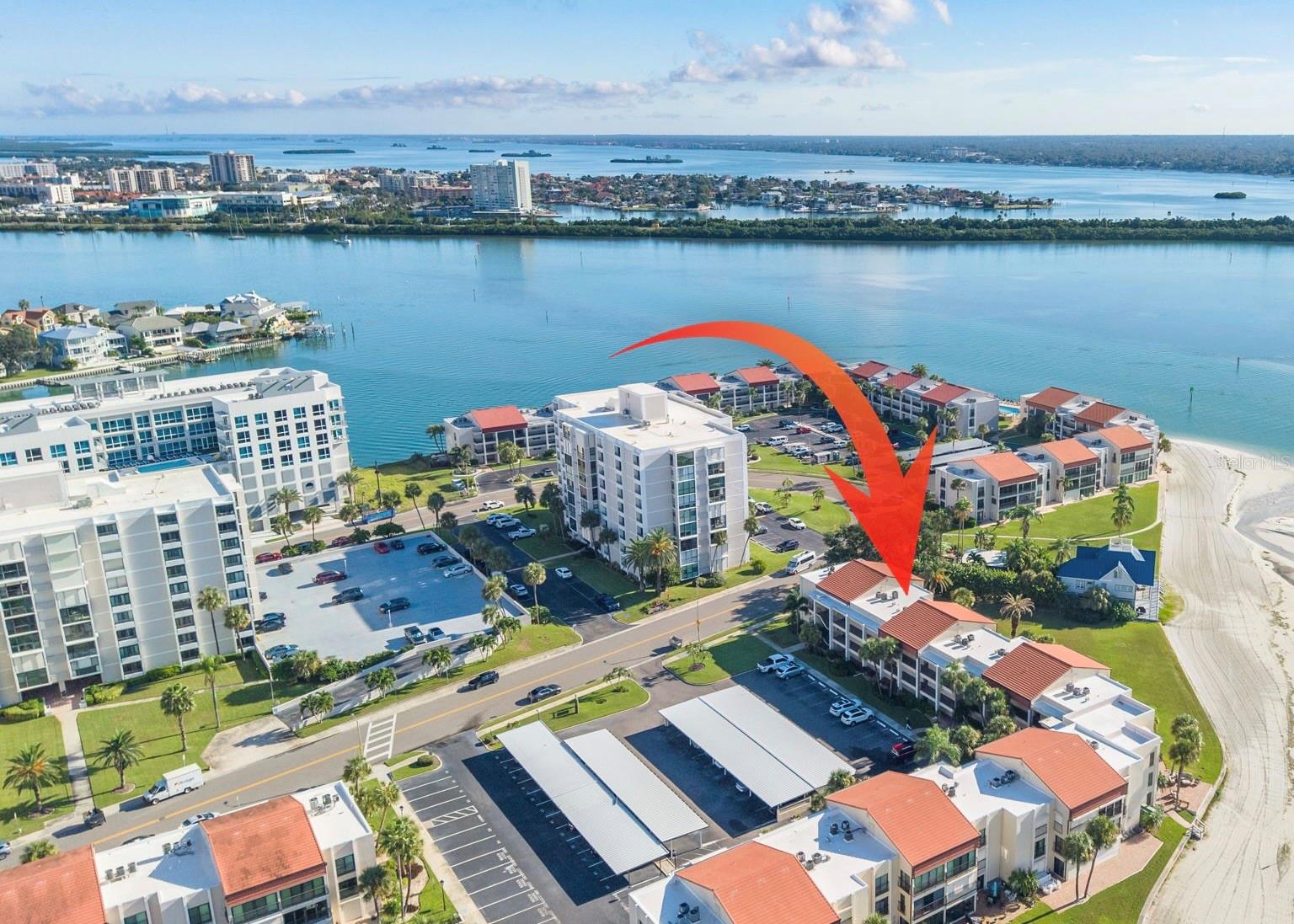 865 S Gulfview Blvd #109