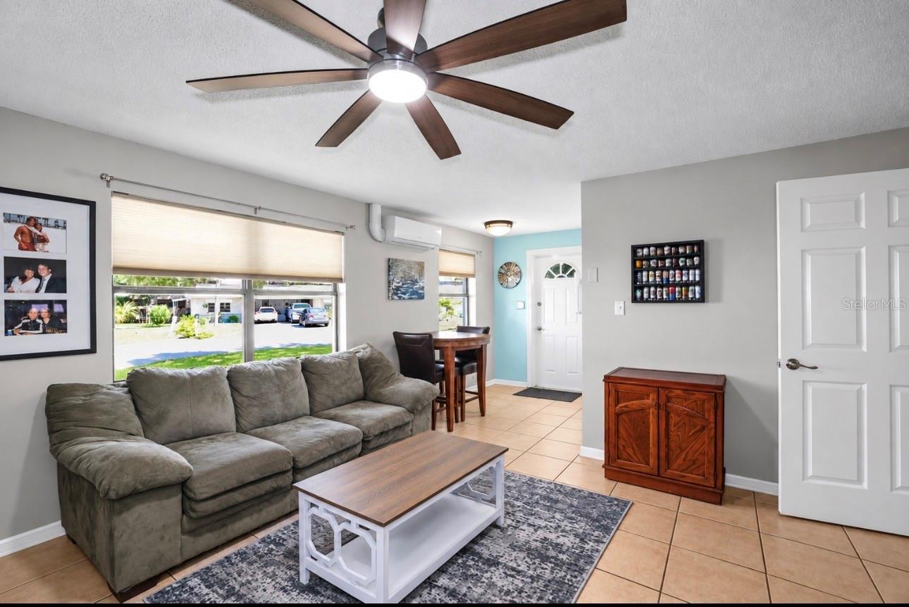 432 Dogwood CT