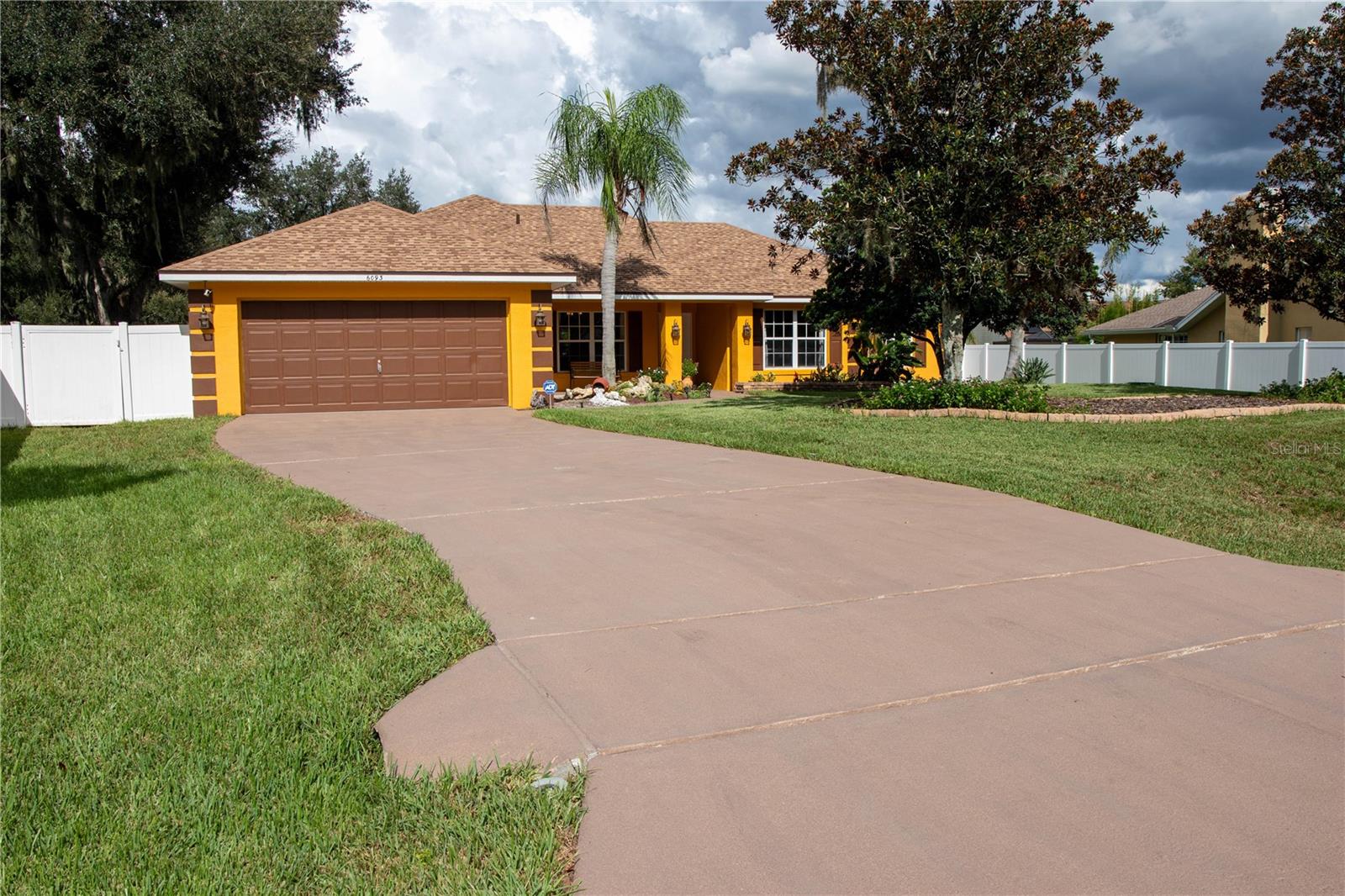 6093 Velvet Loop photo 1