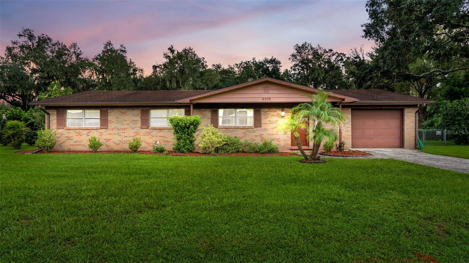 6520 Newman Cir E