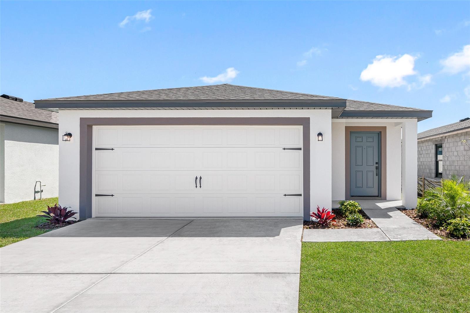 7112 Canopy Ln photo 1