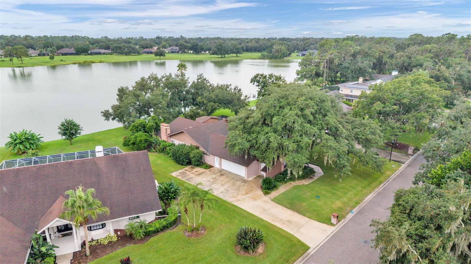 2871 Hammock Dr