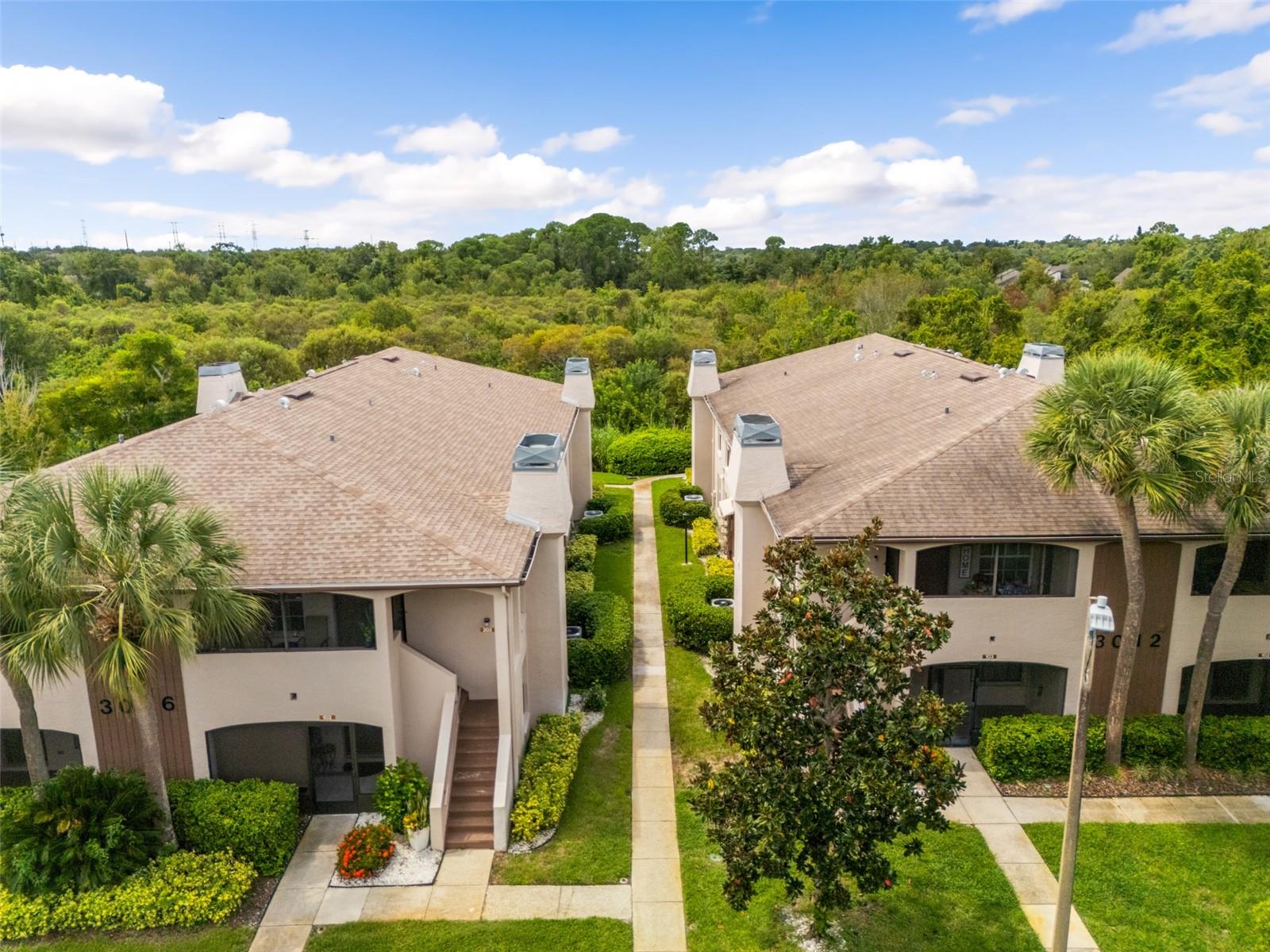 3016 Bonaventure Cir #104