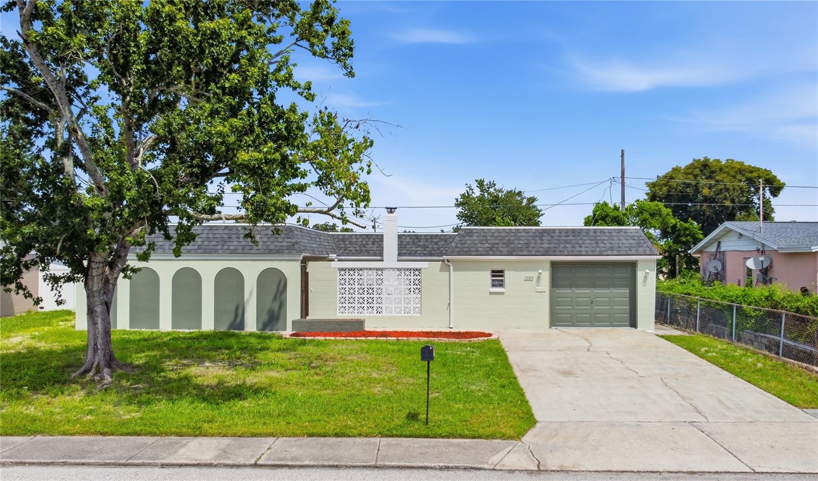 5109 Tilson Dr photo 1