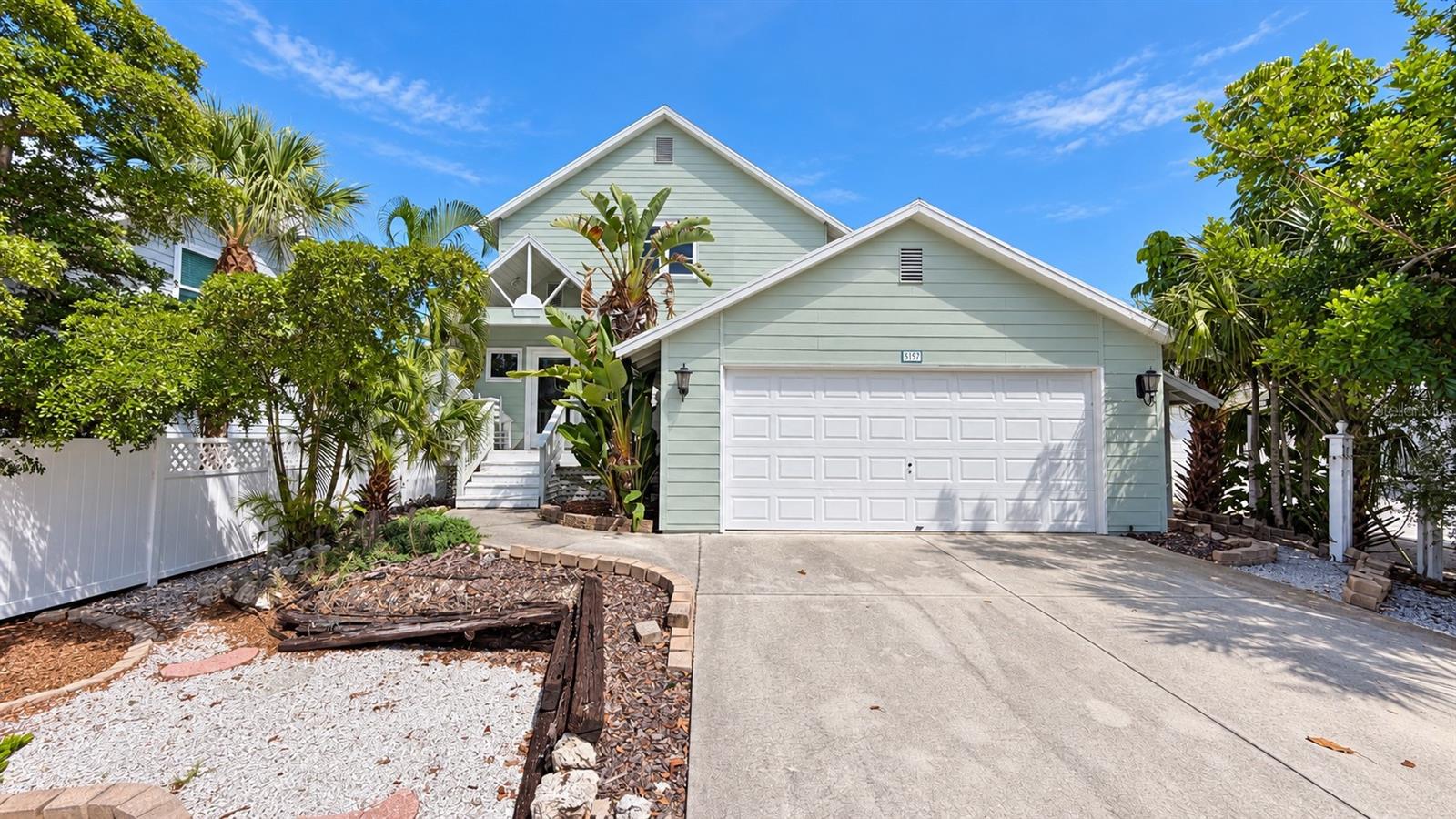 5157 Sandy Beach Ave