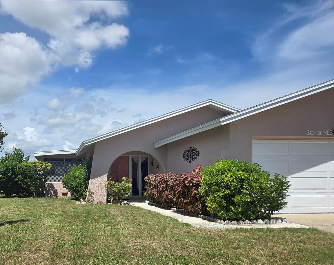 4535 Great Lakes Dr S