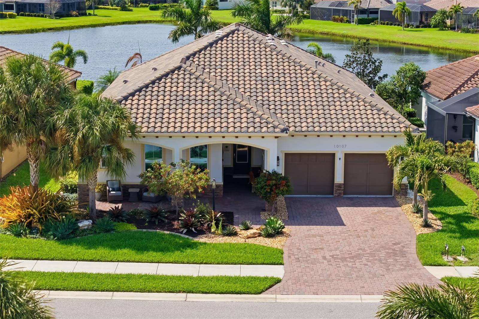 10107 Carnoustie Pl
