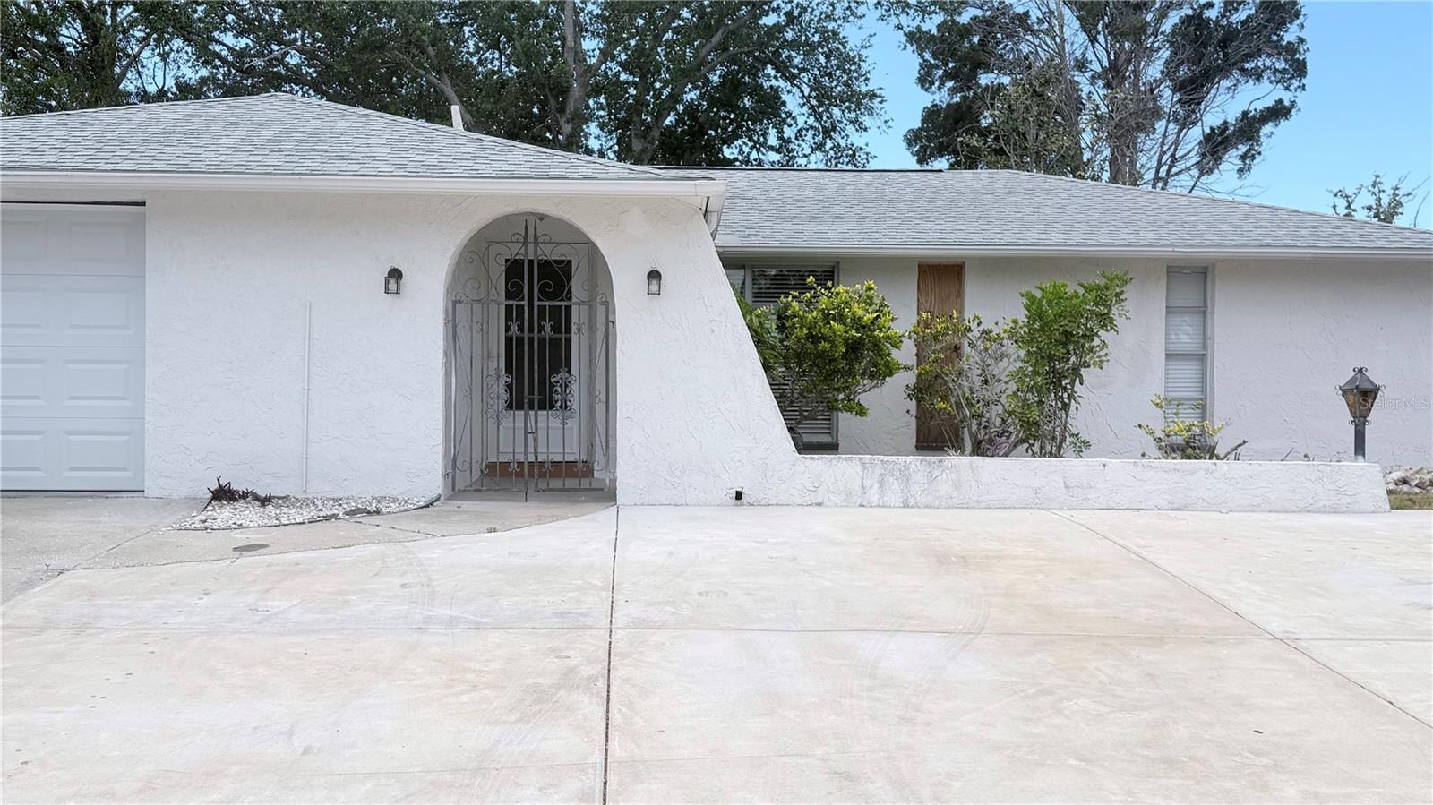 8923 Candlewick Ln