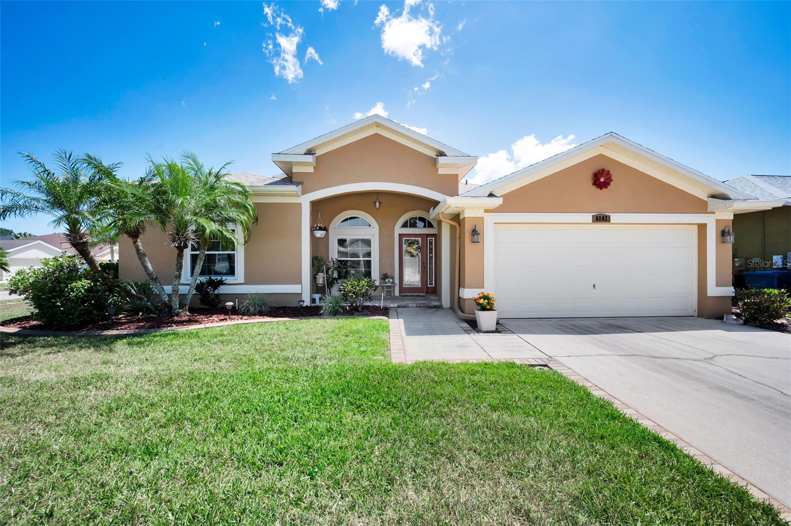 8202 Wild Oaks Cir