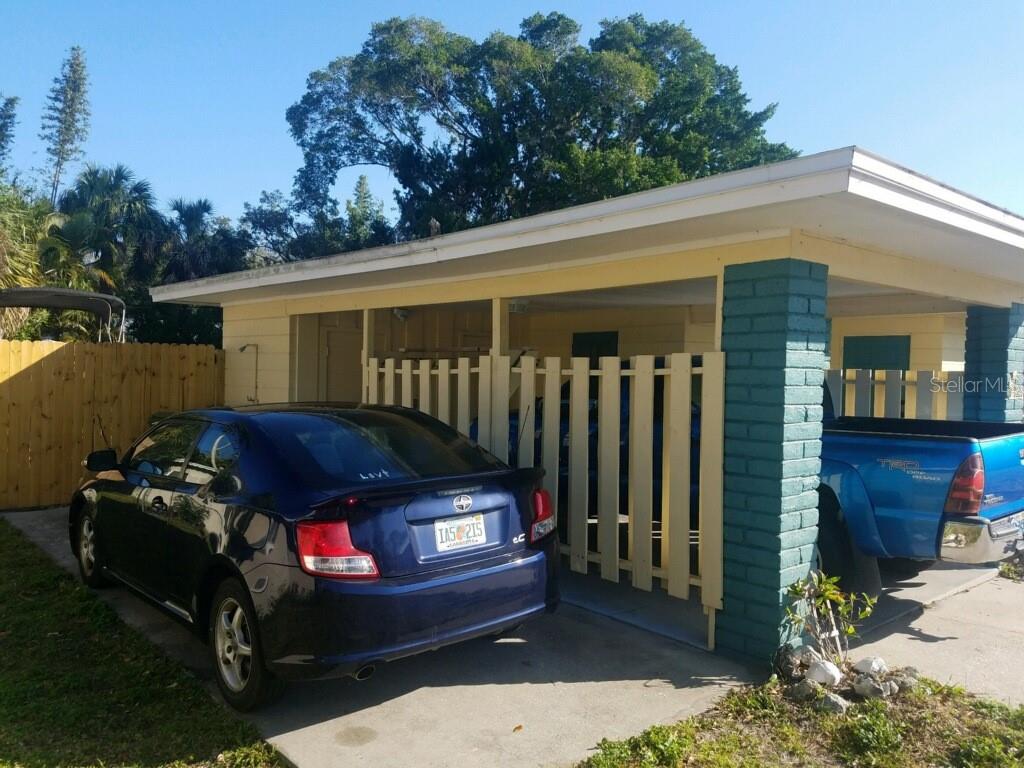 2165 Sunnyside Ln