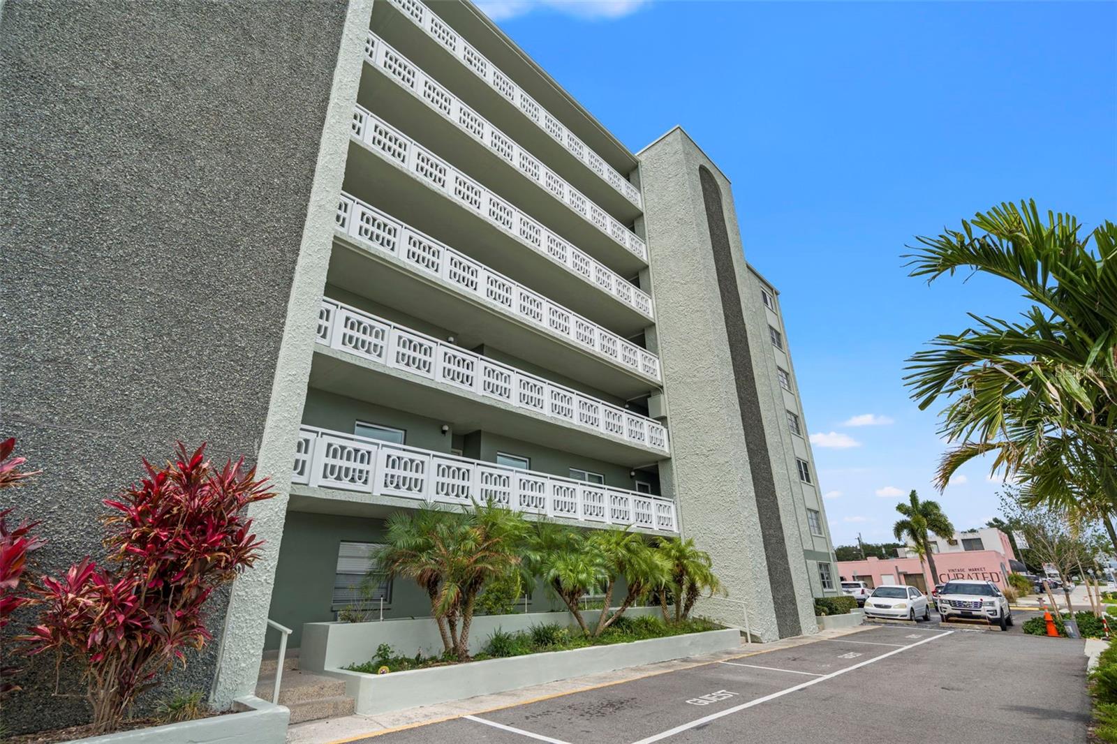 7321 Central Ave #407