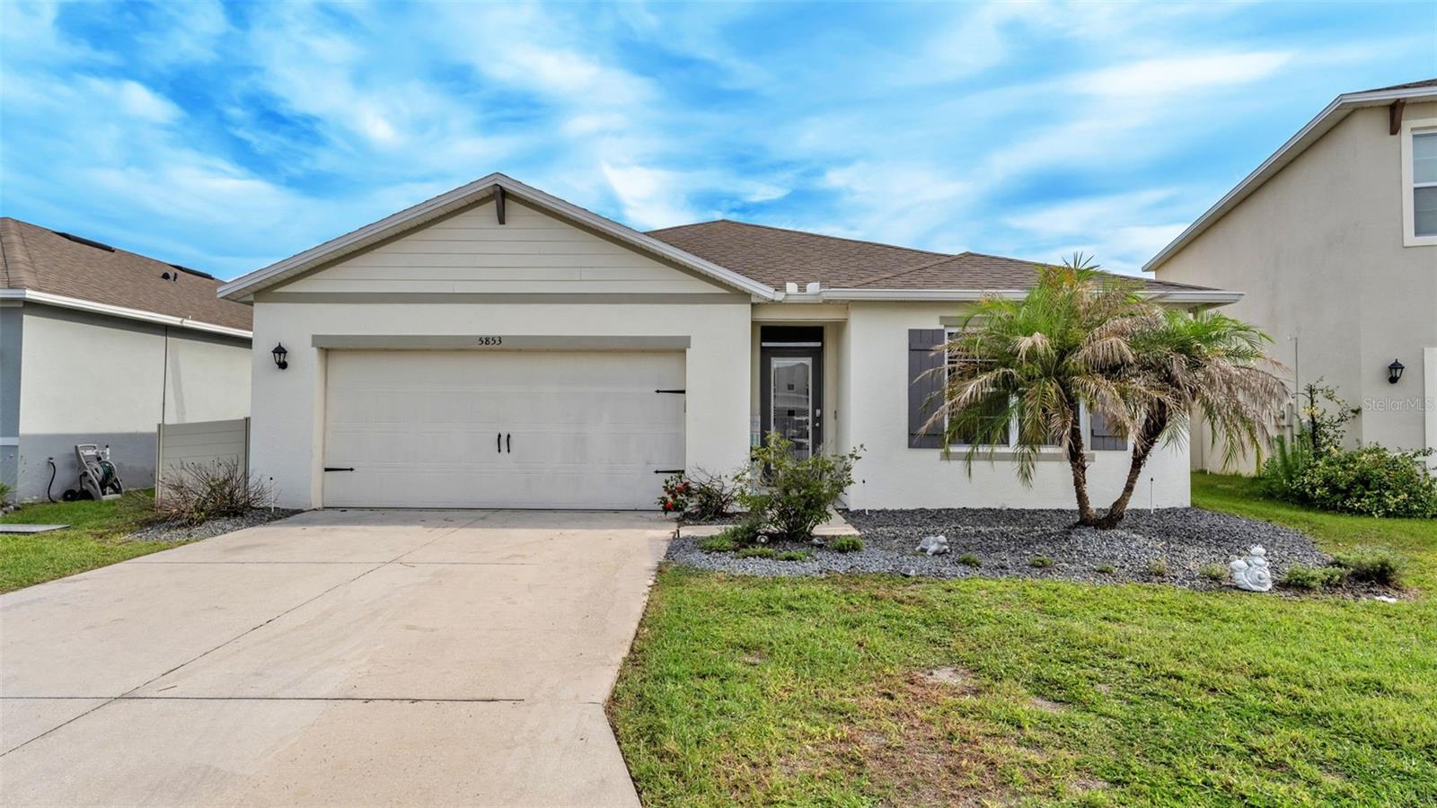 5853 Arlington River Dr
