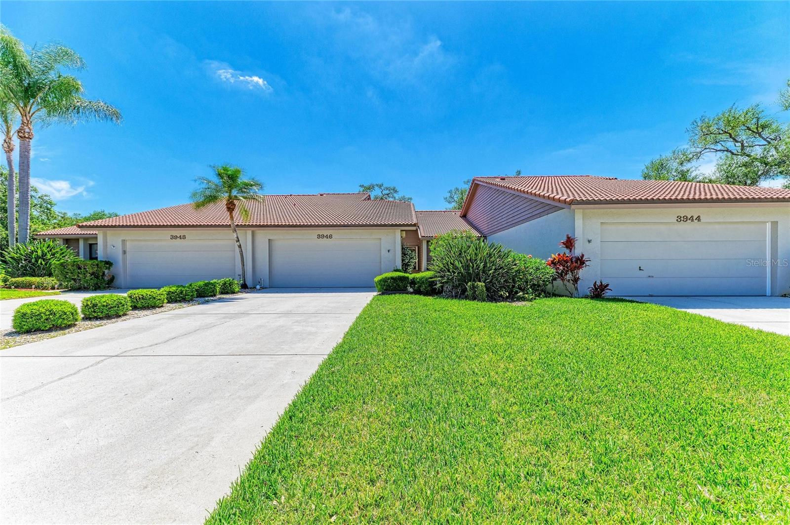 3946 Wilshire Cir E #168