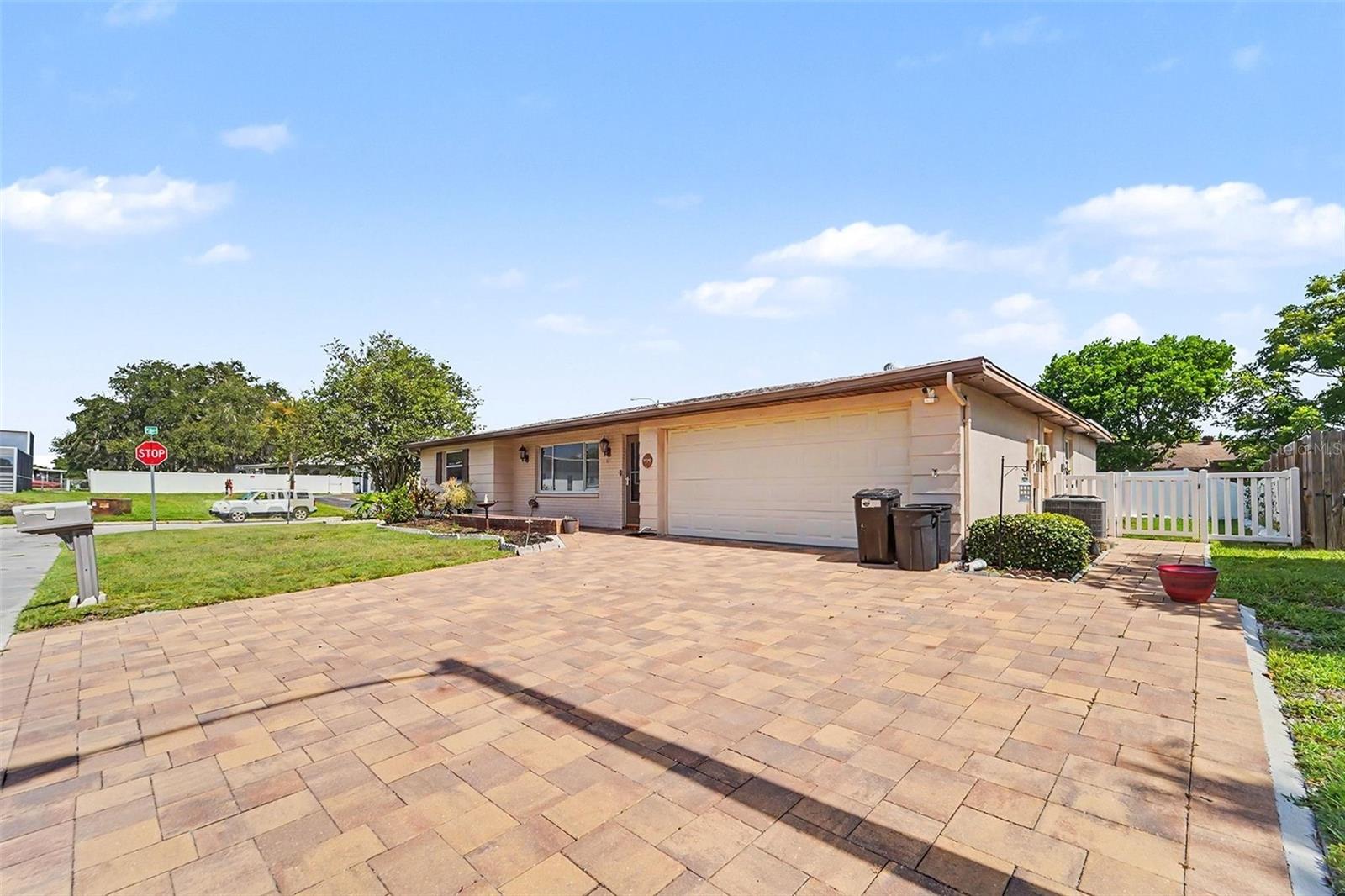 7015 Moravian Dr