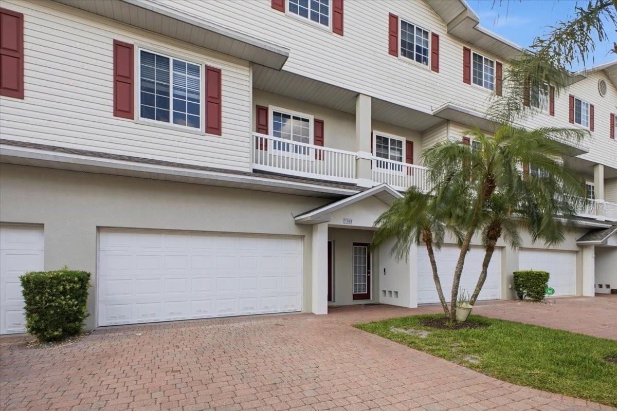 3305 10th Ln W