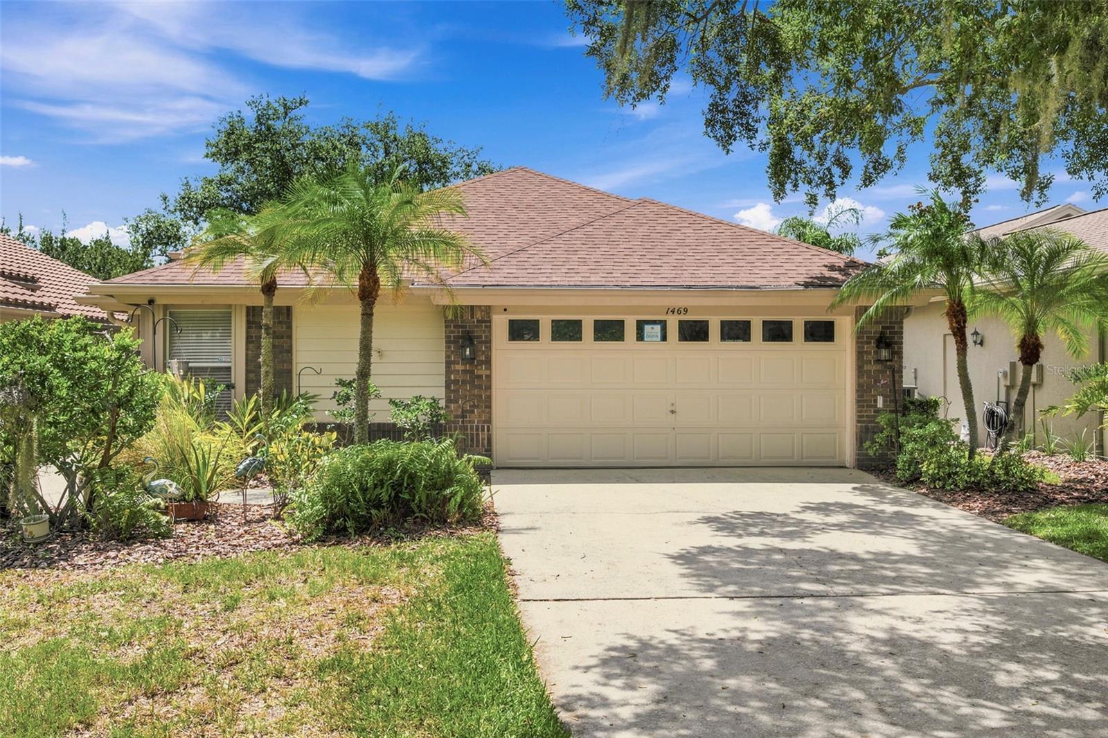 1469 Riverdale Dr
